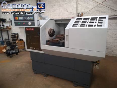 Torno CNC Nardini