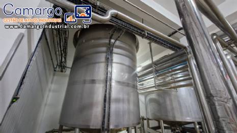 Tanque em inox com isolamento t�rmico 12.000 litros