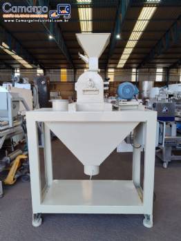 Moinho martelo em a�o carbono para refinamento de a��car 5 CV