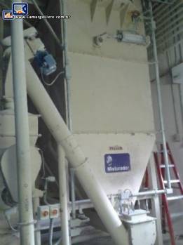 Sistema para recepção armazenagem e transporte de farinha Brasilos